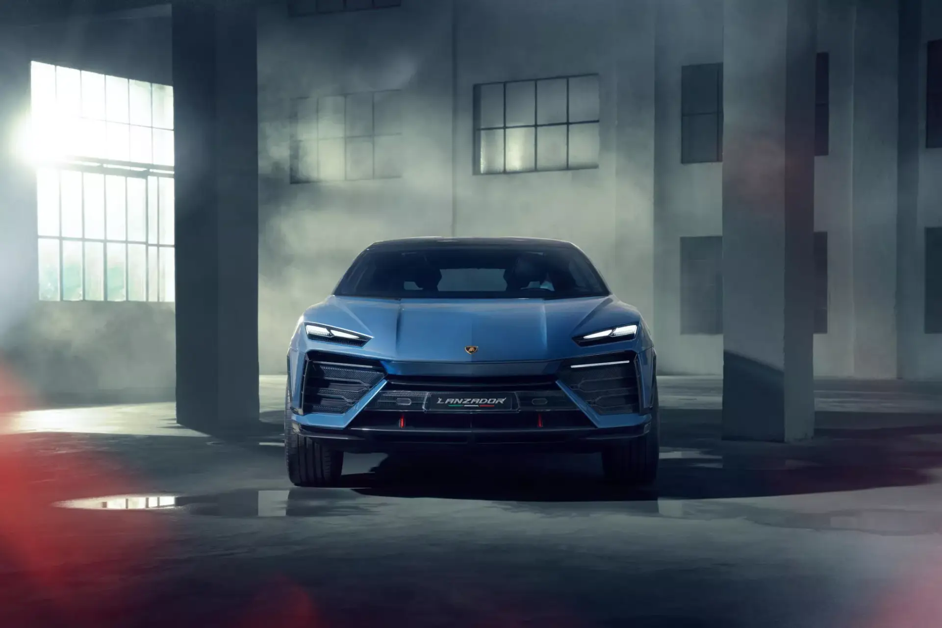 Lamborghini Lanzador PHEV