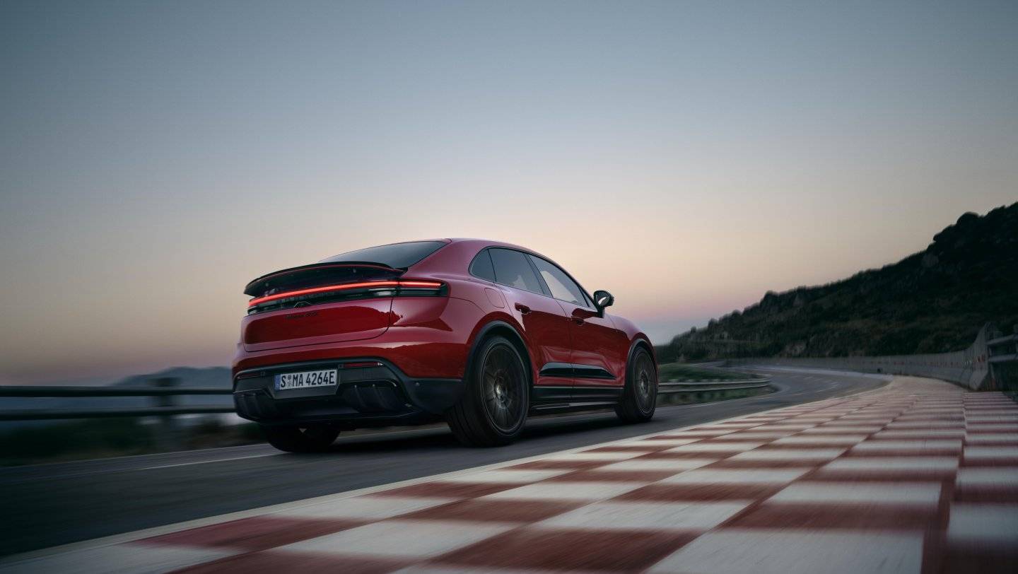 Porsche Macan GTS Electric