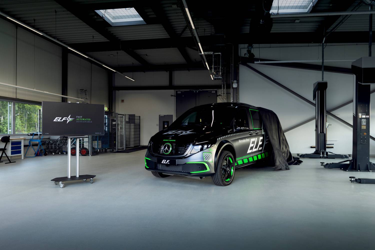 Mercedes-Benz ELF