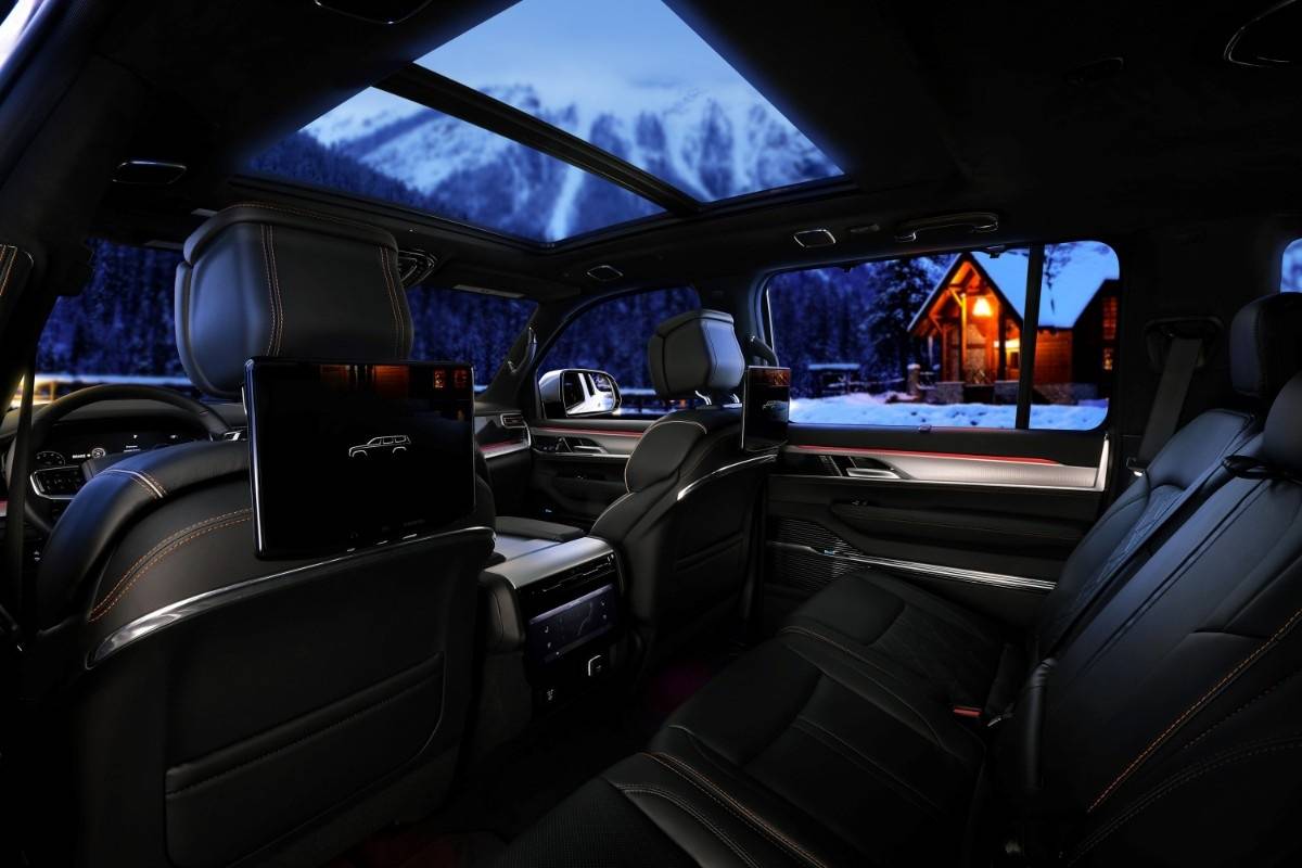 2026 Jeep Grand Wagoneer