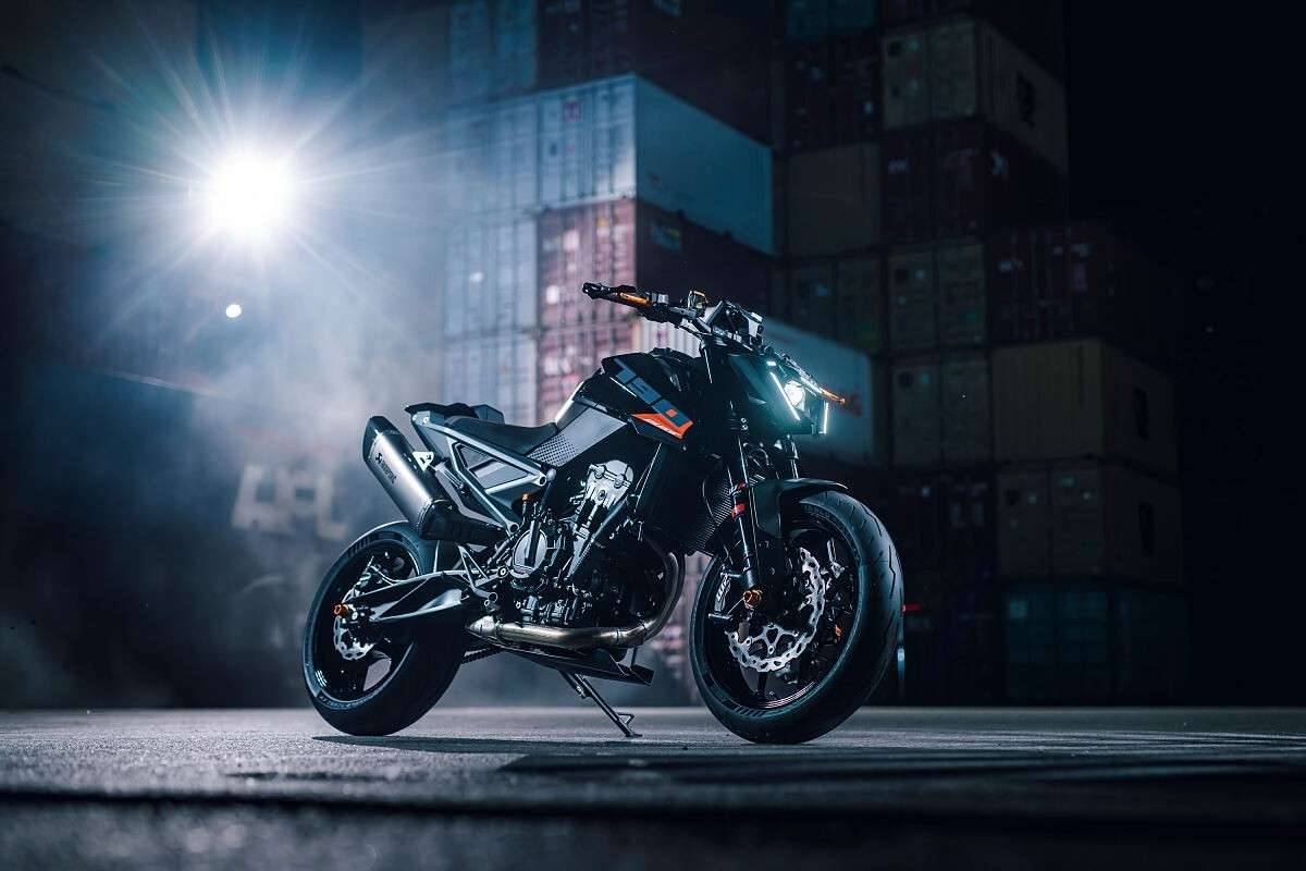 2027 KTM 790 Duke