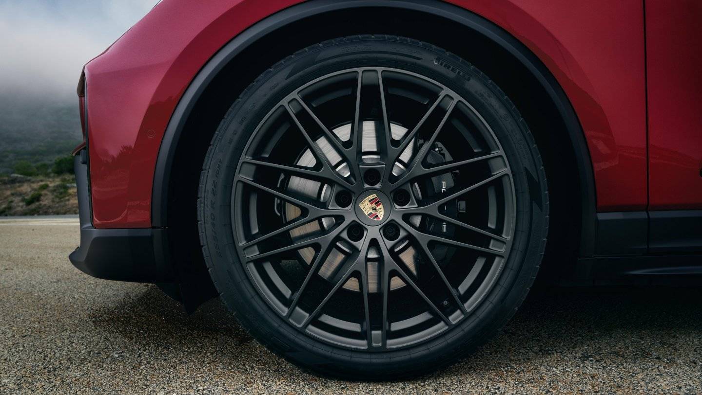 Porsche Macan GTS Electric