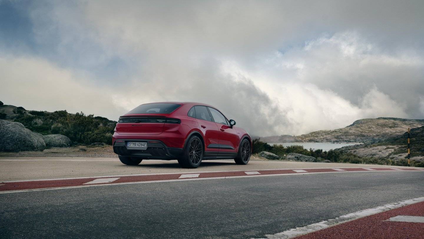 Porsche Macan GTS Electric