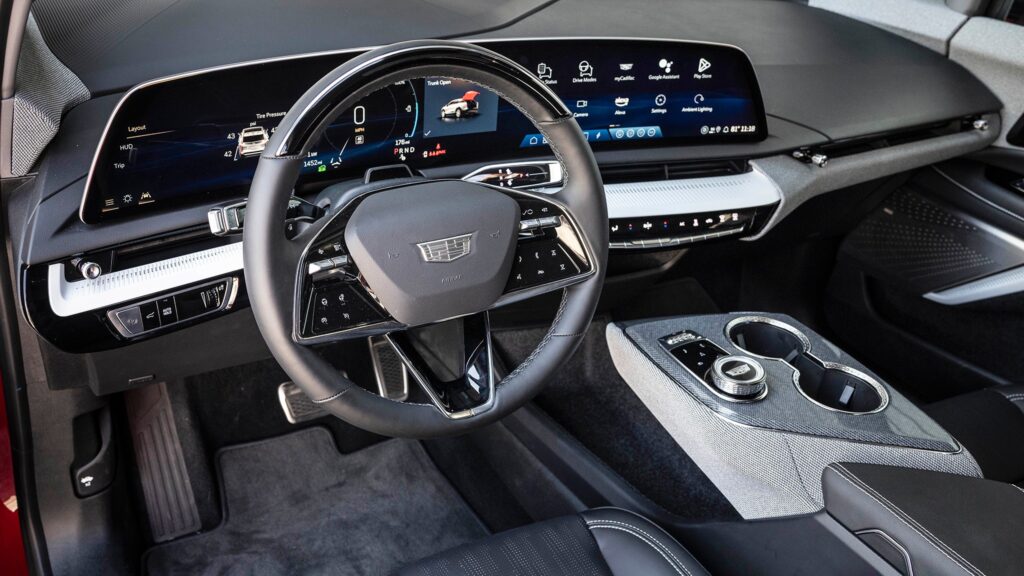 2025 Cadillac Optiq Review