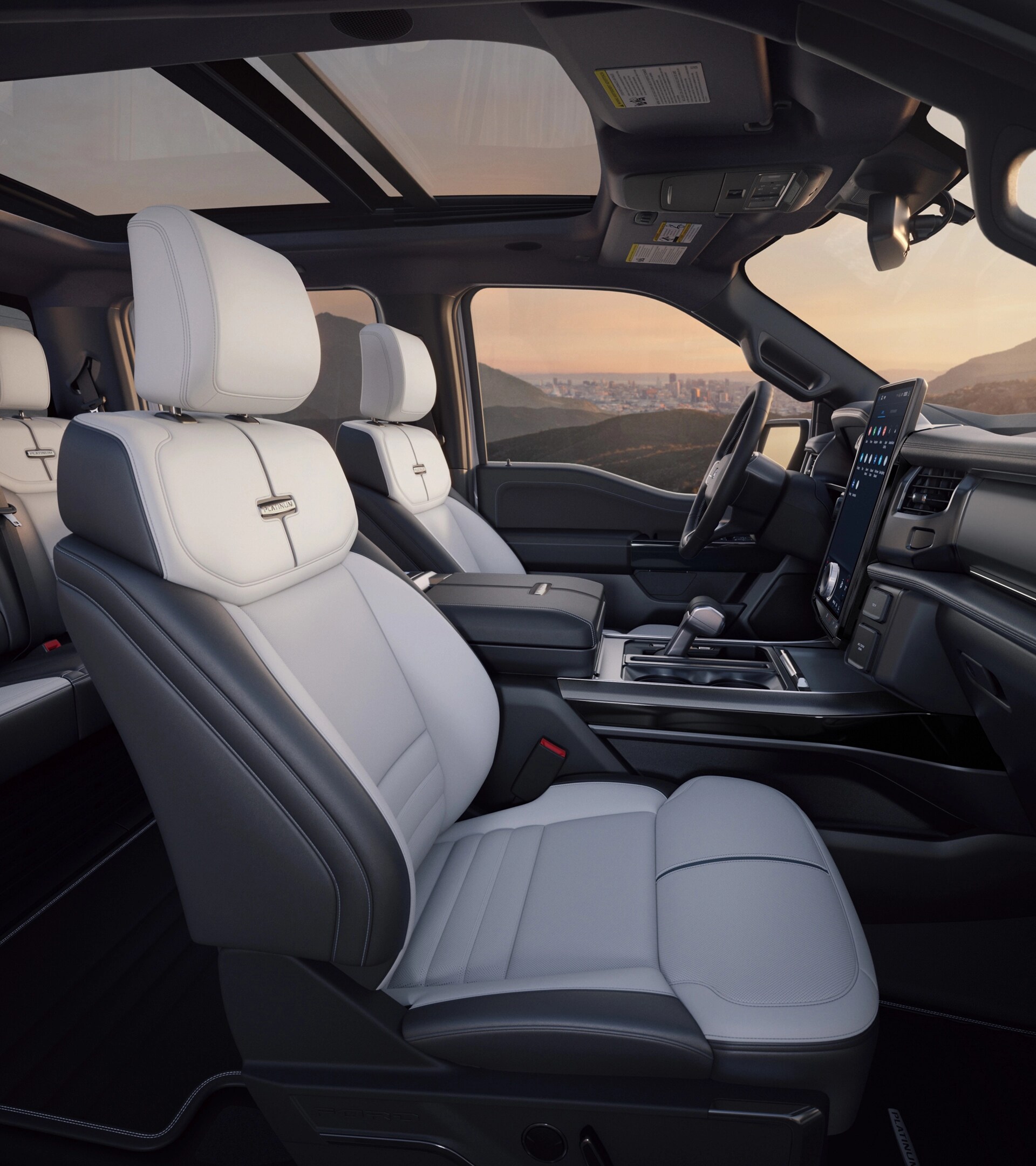 2025 Ford F-150 Lightning (4)