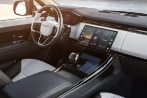 2025 Range Rover Sport SV Review (India)  Price, Specs, Performance & Luxury SUV Verdict