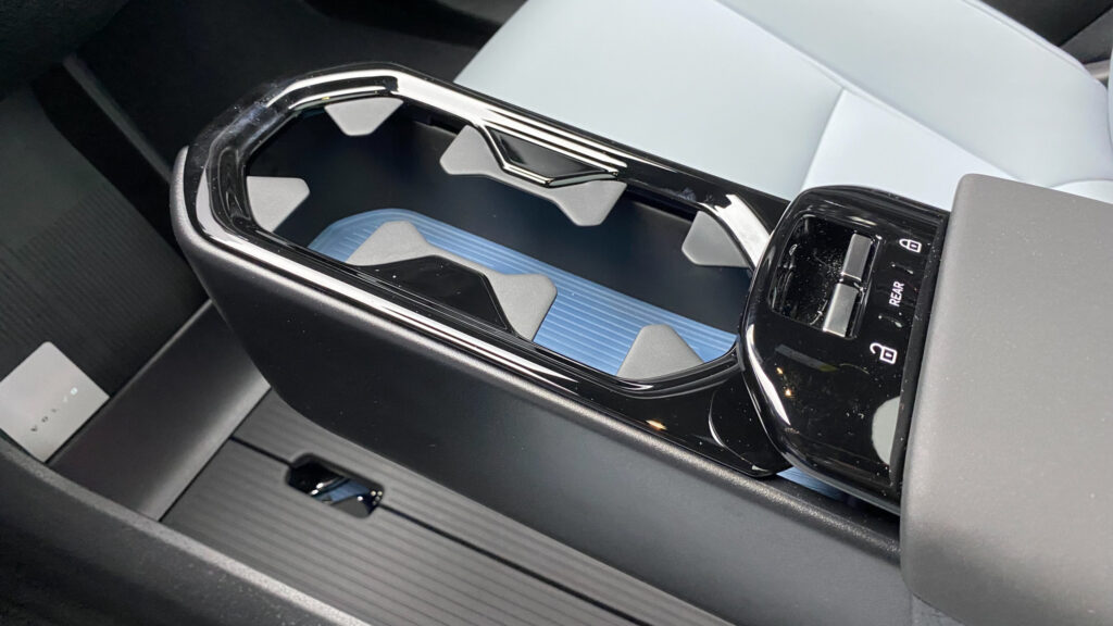 2025 Volvo EX30 Review – Price, Range, Performance, Interior & EV Features