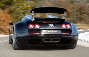Bugatti Veyron W16 engine close-up