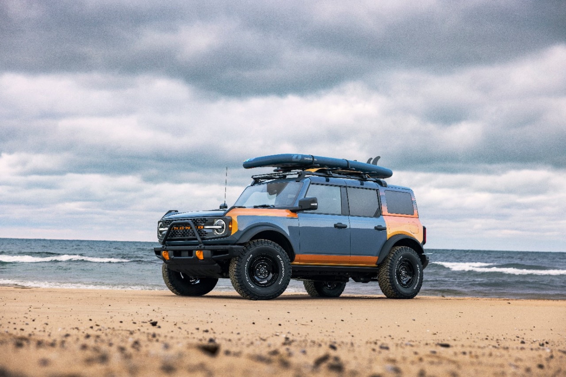 Ford Bronco Silver Lake Dunes – 60th Anniversary Custom Edition Off-Road SUV Upgrades