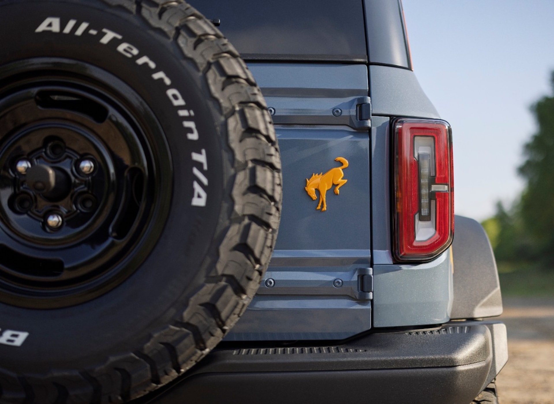 Ford Bronco Silver Lake Dunes – 60th Anniversary Custom Edition Off-Road SUV Upgrades
