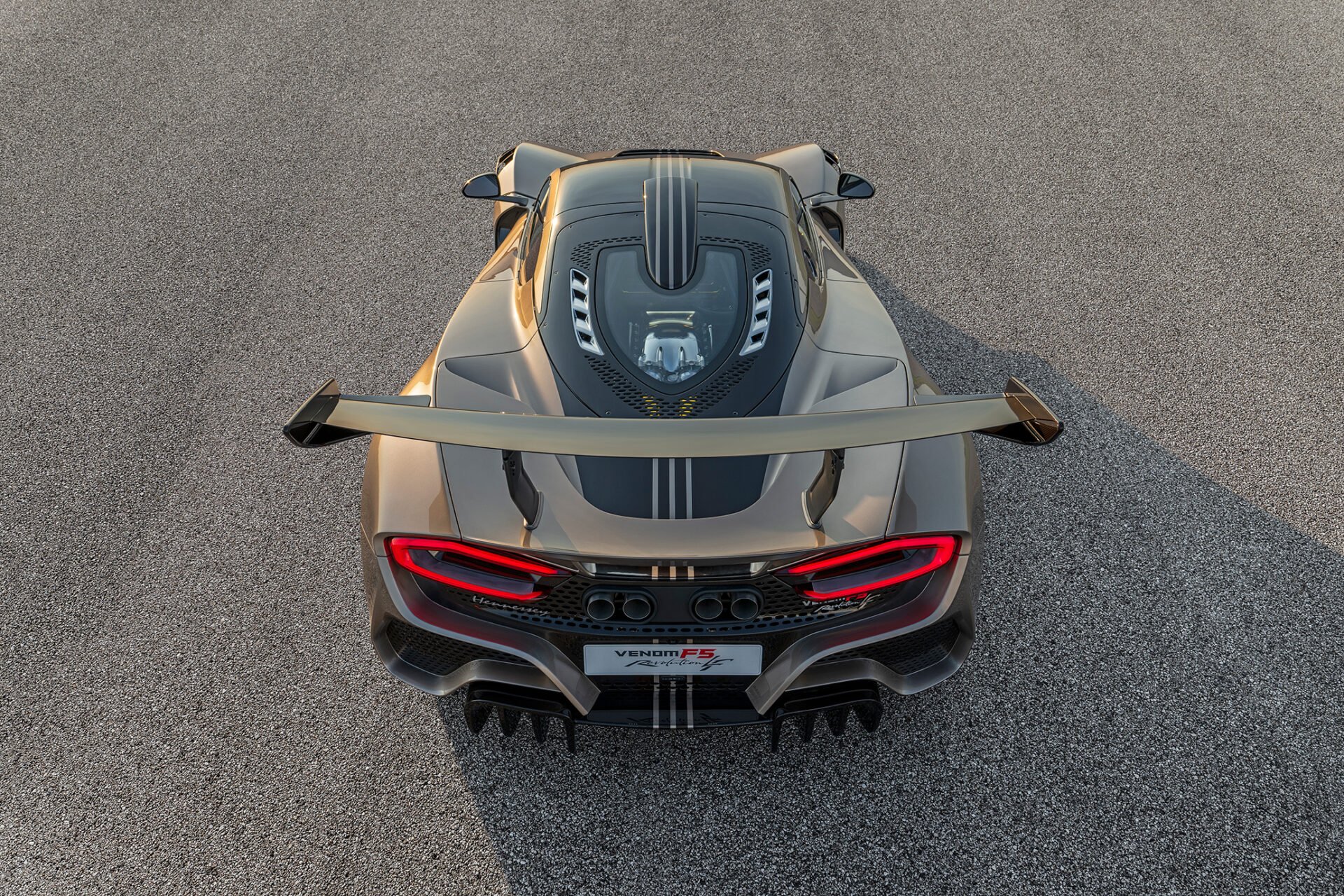 Hennessey Venom F5 Revolution LF – One-Off 2,031 HP Hypercar with Manual Gearbox