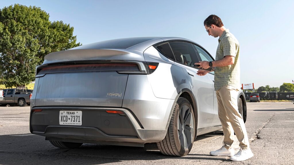 Tesla Model Y Robotaxi