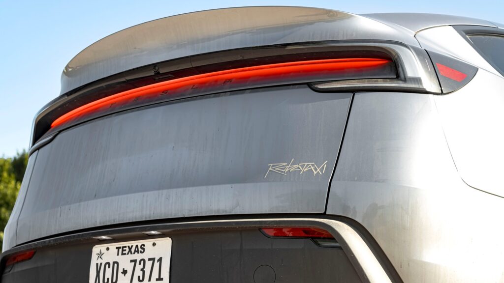 Tesla Model Y Robotaxi