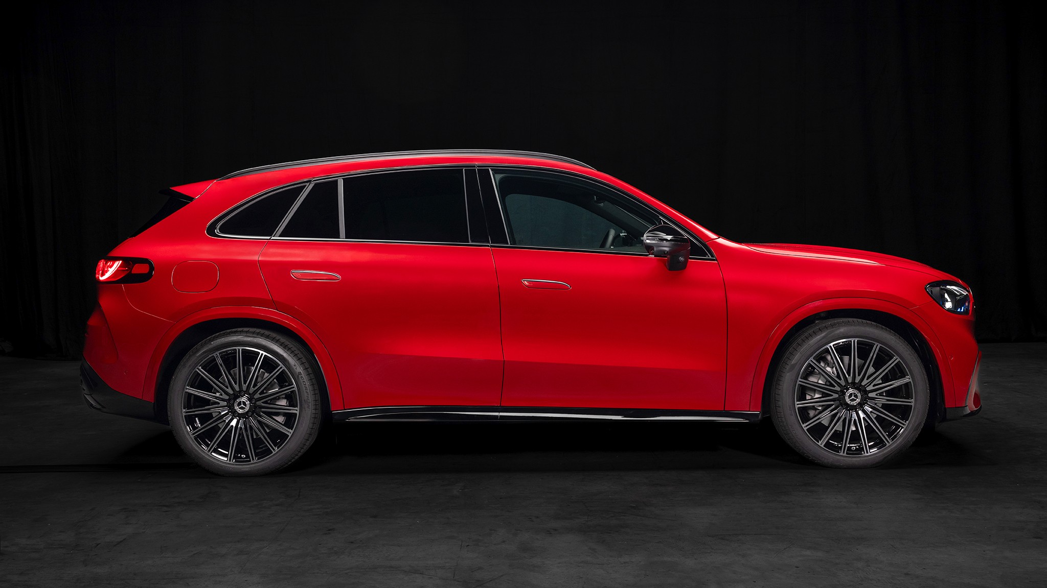 Mercedes New V-8