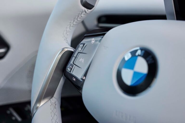 BMW iX3 Debut