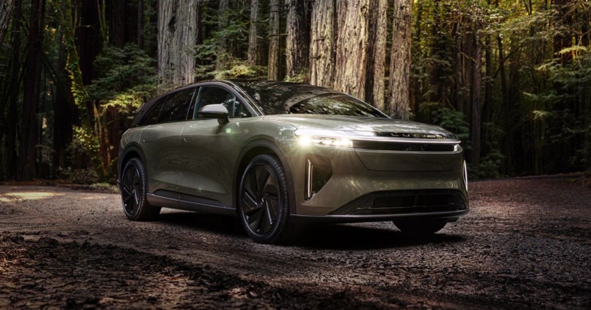 Lucid Earth SUV