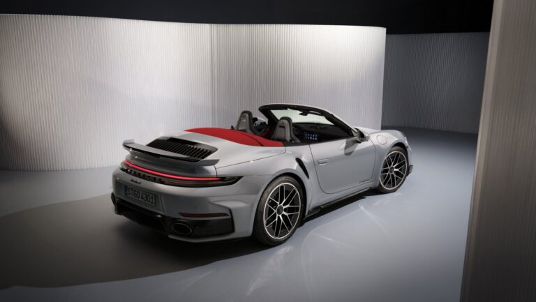 911 Turbo S: Studio