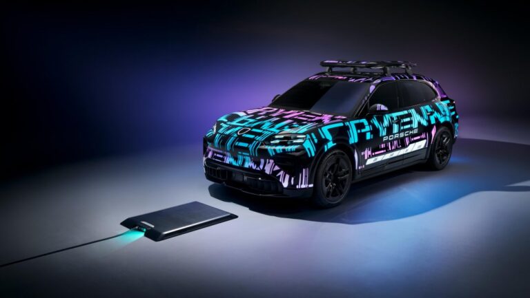 Porsche Cayenne Electric Wireless Charging
