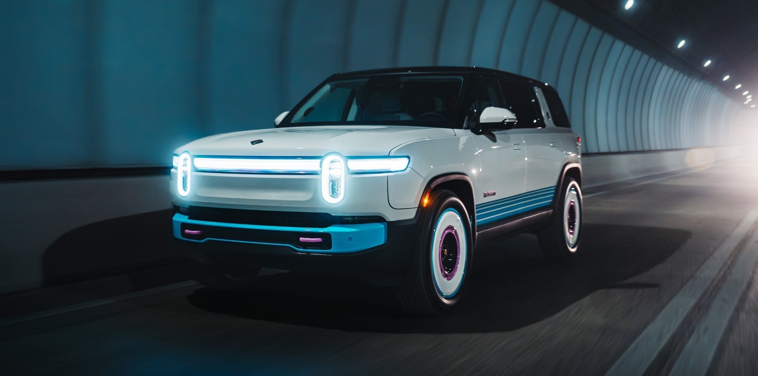 Rivian R1S Miami Edition