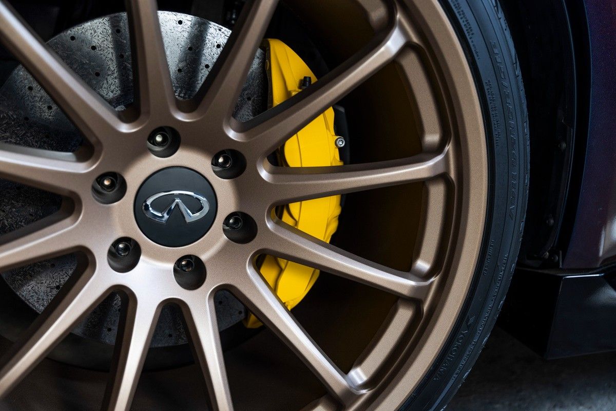 INFINITI QX80 R-Spec