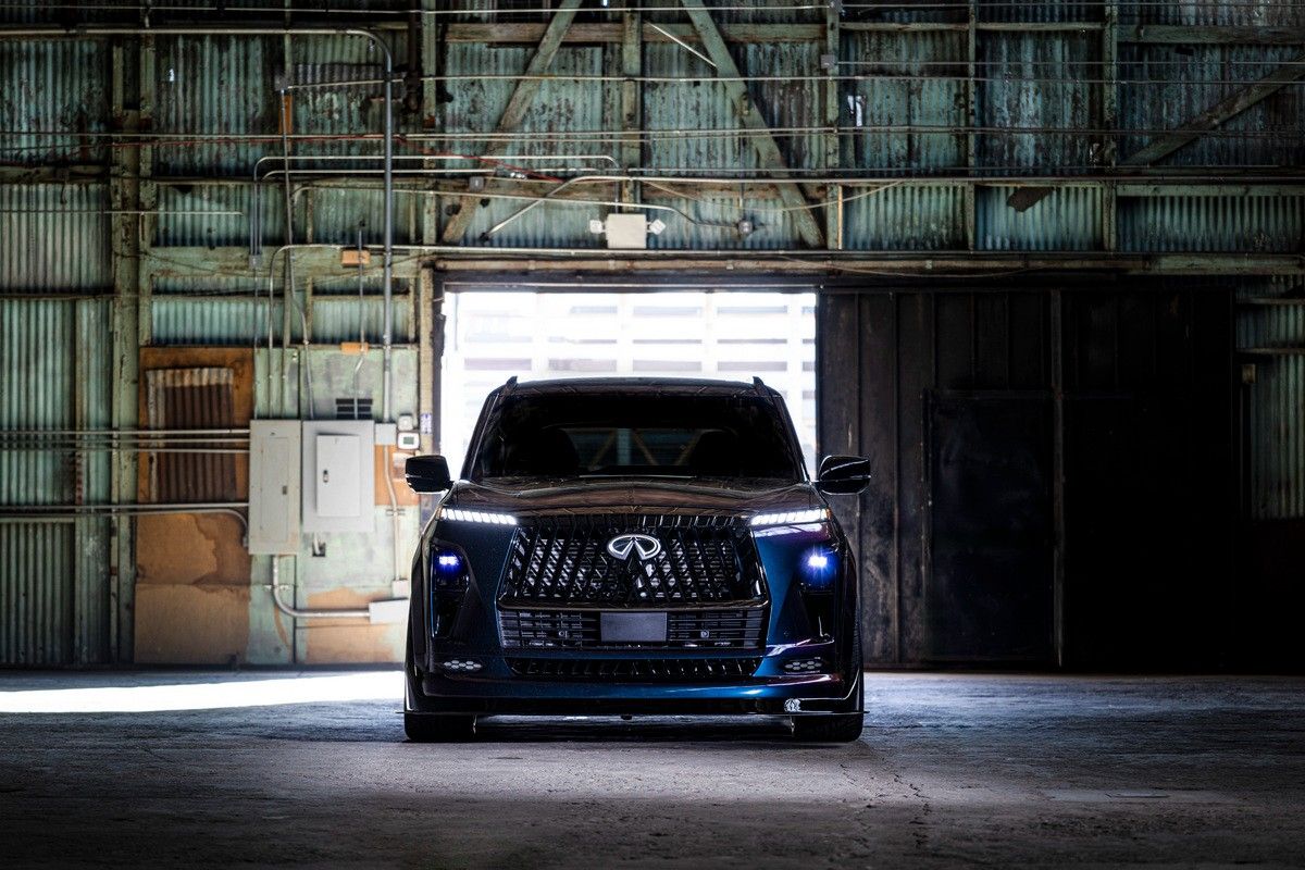 INFINITI QX80 R-Spec