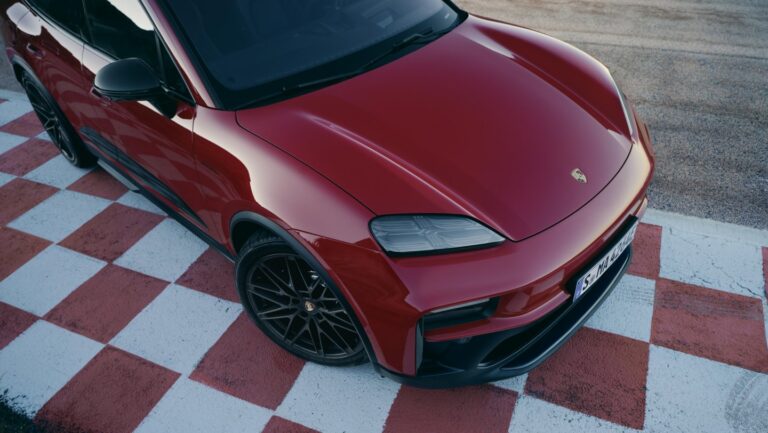 Porsche Macan GTS Electric