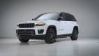 2026 Jeep® Grand Cherokee Trailhawk 4xe, front three-quarter view