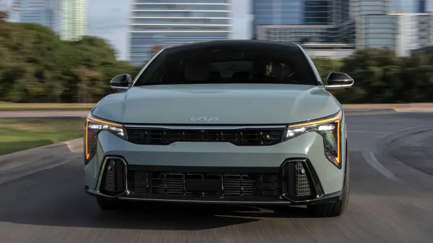 Kia K4 Sedan