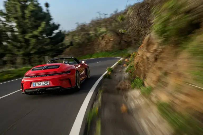 No Roof, Pure GT3: 2027 Porsche 911 GT3 S/C