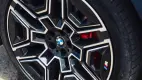 BMW iX vs Polestar 3 (5)