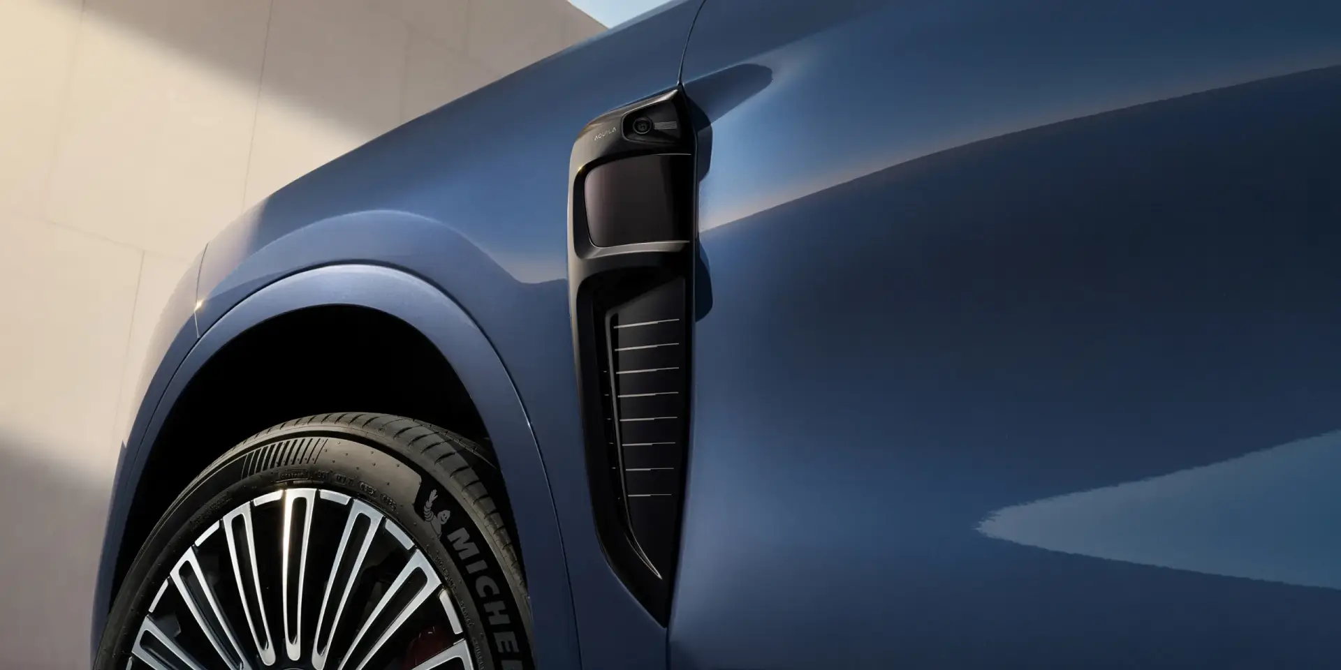 2025 NIO ES8