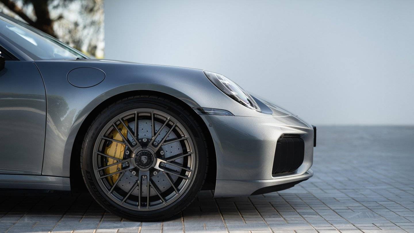 Porsche 911 Exterior